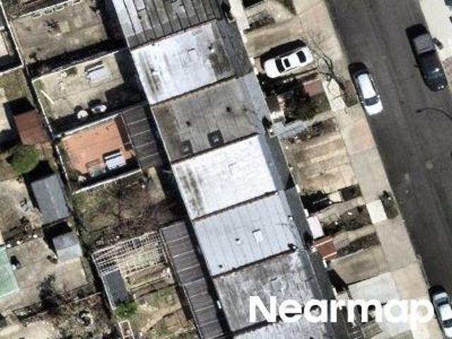 House for sale in Queens, Arverne