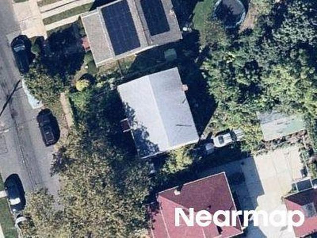 House for sale in Queens, Arverne
