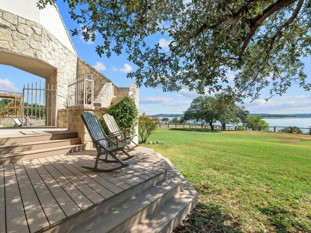 House for sale in Spicewood, Texas