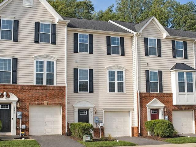 Townhouse for sale in Virginia