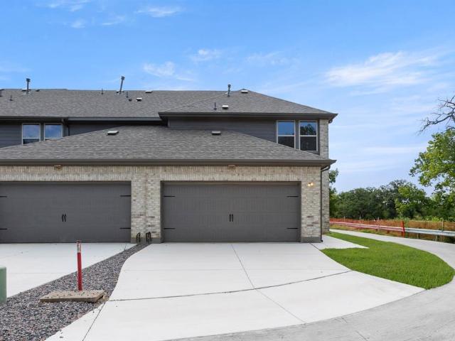 Townhouse for sale in Denton, Texas