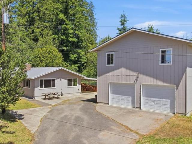 House for sale in Oregonia