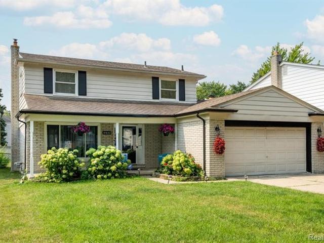 House for sale in Saint Clair Shores, Michigan
