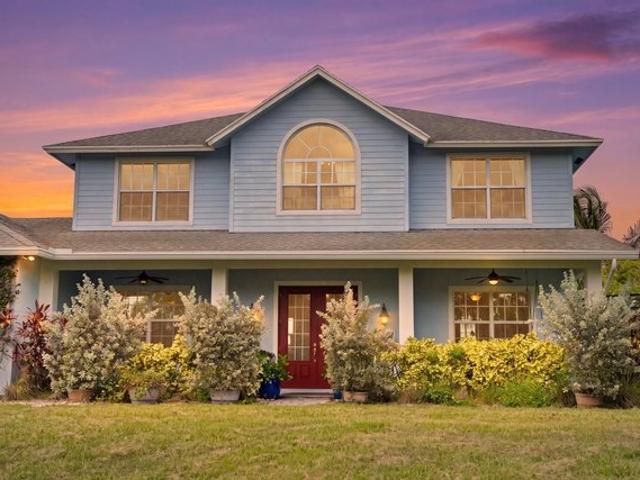 House for sale in Loxahatchee, Florida