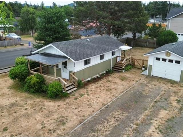 House for sale in Oregonia