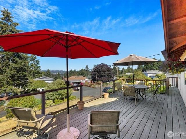 House for sale in Renton, Washington