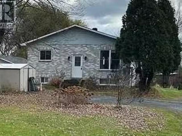 House for sale in South Glengarry, Ontario