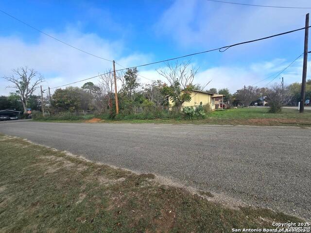House for sale in Somerset, Texas