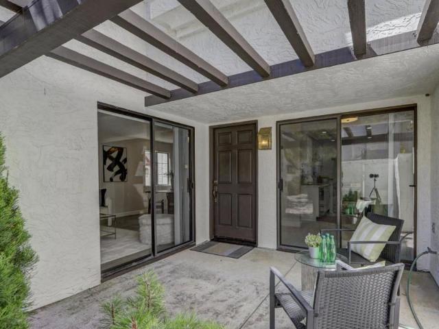 Townhouse for sale in Cupertino, California