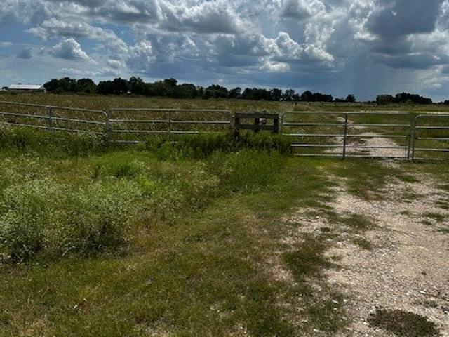 Property for sale in Guy, Texas