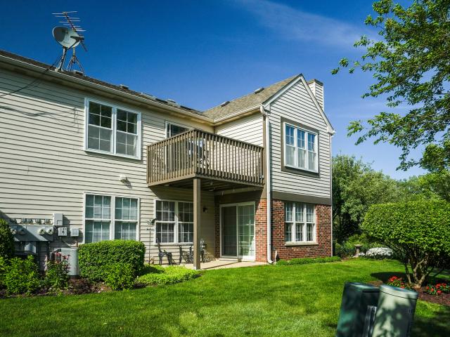 Condo for sale in Schaumburg, Illinois