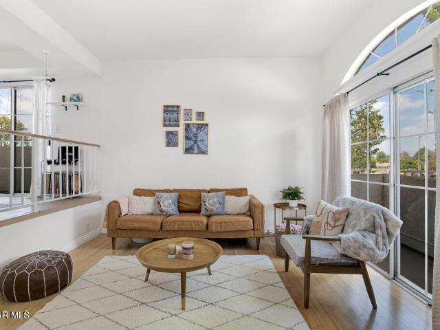 Townhouse for sale in Winnetka Neighborhood Council District, Canoga Park