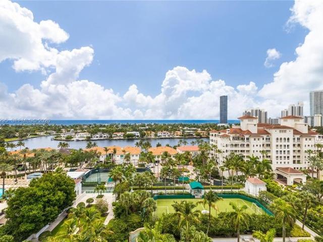 Condo for sale in Aventura, Florida