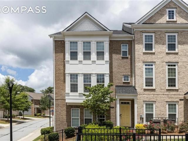 Townhouse for sale in Decatur