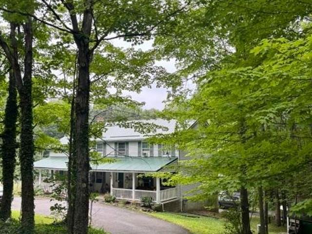 House for sale in Garrett, Maryland