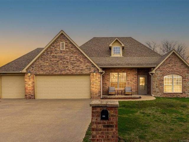 House for sale in Pryor, Oklahoma