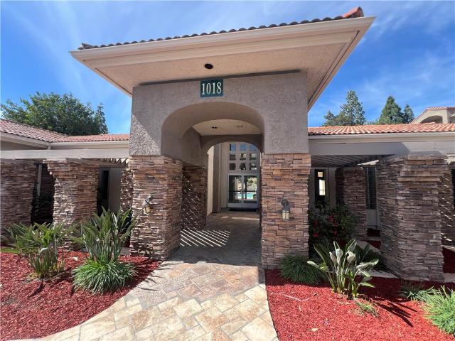 Condo for sale in Corona, California