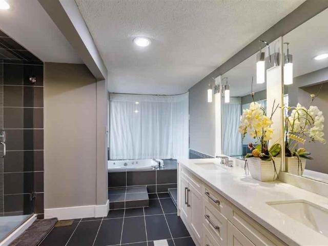 Apartment for rent in Vancouver, British Columbia