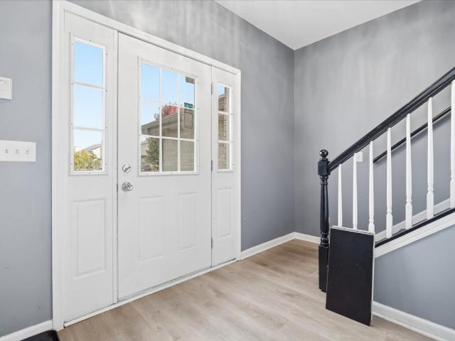 House for sale in Valley Lakes South, Round Lake