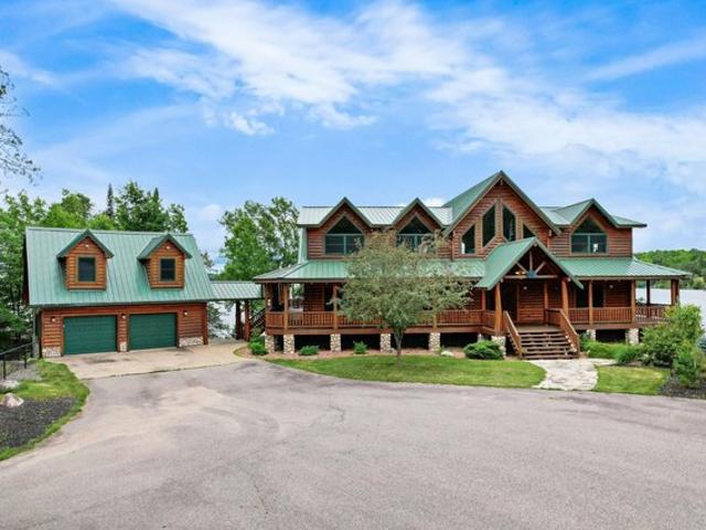 House for sale in Watersmeet, Michigan