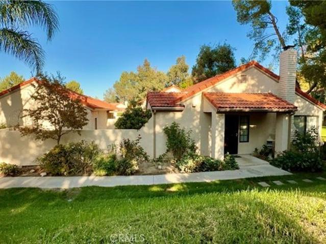 House for sale in Canyon Country, California