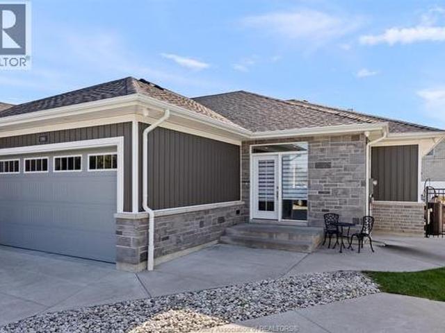House for sale in East Windsor, Windsor