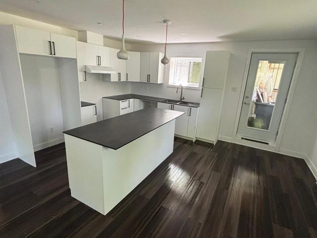 Apartment for rent in Saint-lin, Quebec