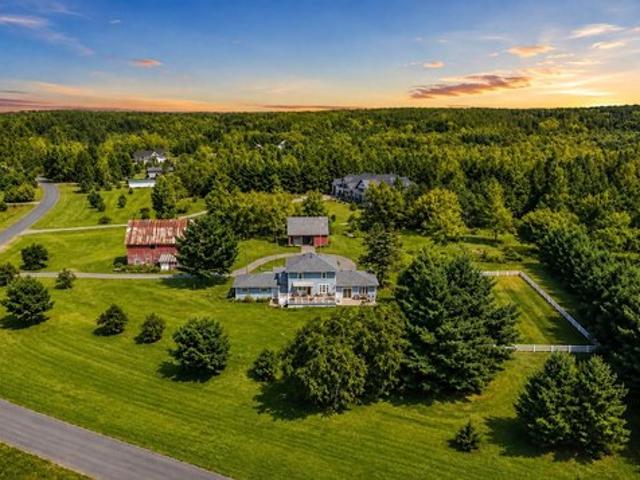 House for sale in Saint Croix, Wisconsin