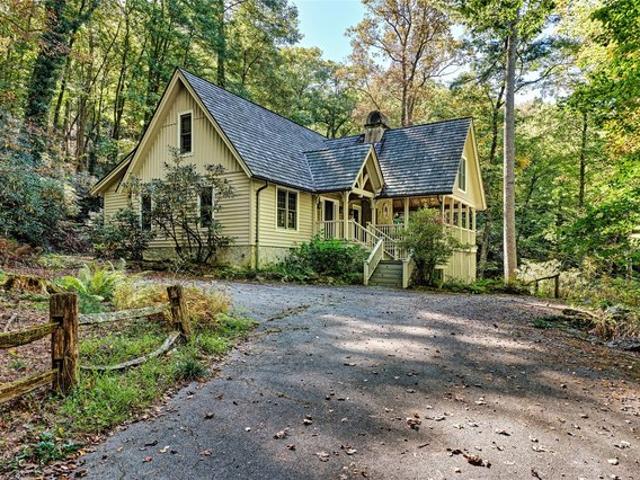 House for sale in Cashiers, Jackson County