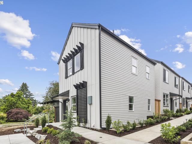 House for sale in Oregonia