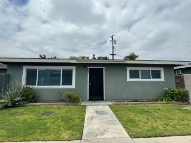 House for rent in Fullerton