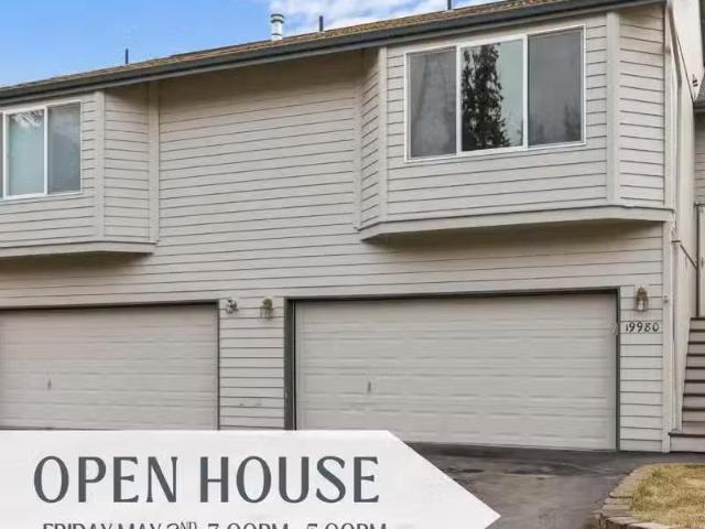 House for sale in Eagle River