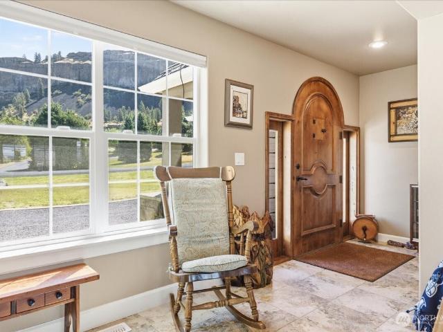 House for sale in Electric City, Washington