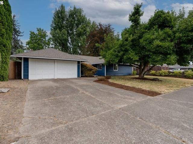 House for sale in Oregonia