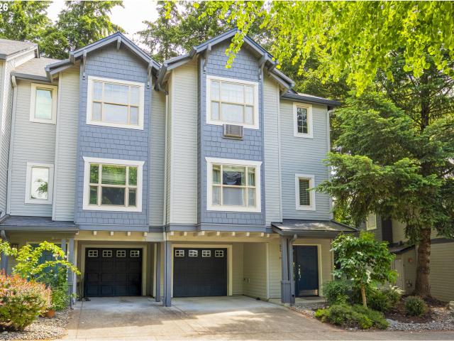 Condo for sale in Oregonia