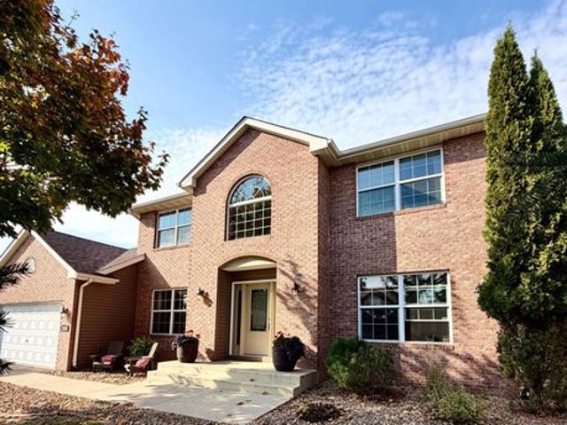 House for sale in Forest Lake, Washington County