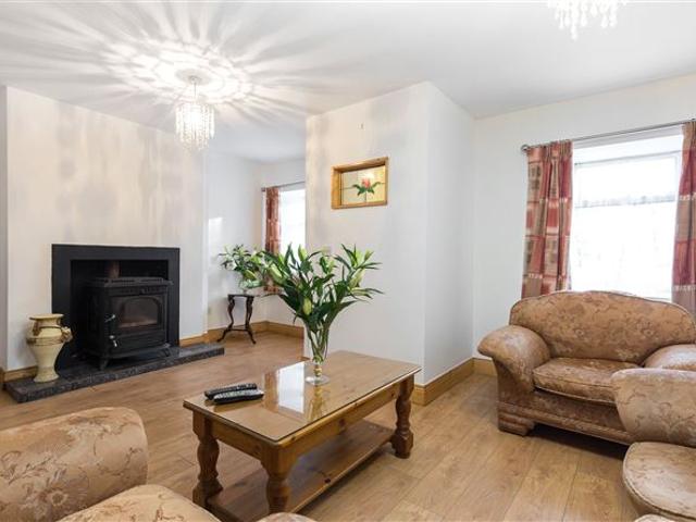 Terraced House for sale in Loch Garman, North Tipperary