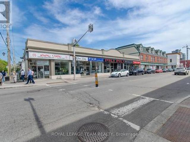 Commercial for sale in Ottawa