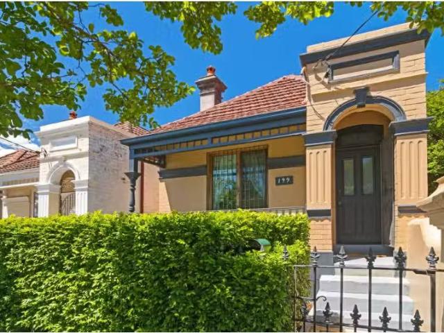 House for rent in Stanmore