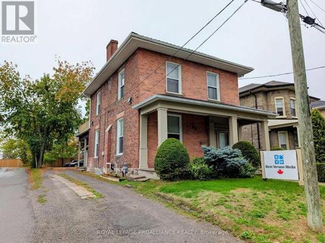 Commercial for rent in Peterborough, Ontario