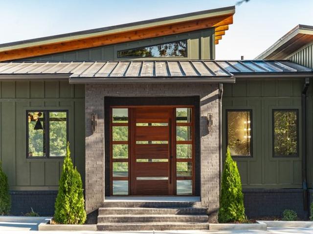 House for sale in Smithville, Middle Tennessee