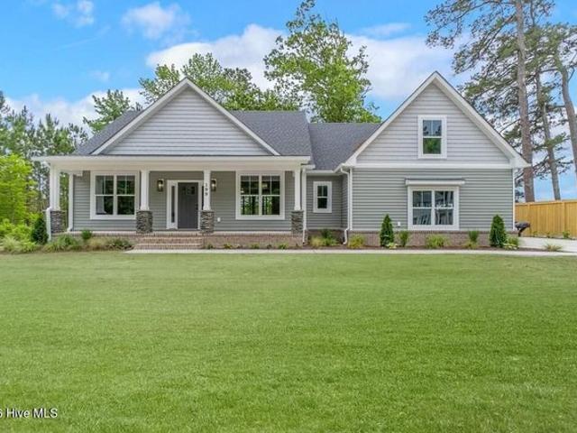 House for sale in Elizabeth City, North Carolina