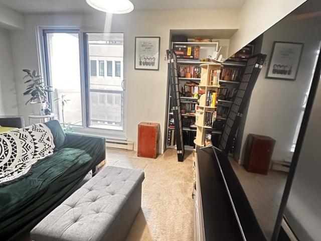 Apartment for rent in Mulhurst Bay, Ontario