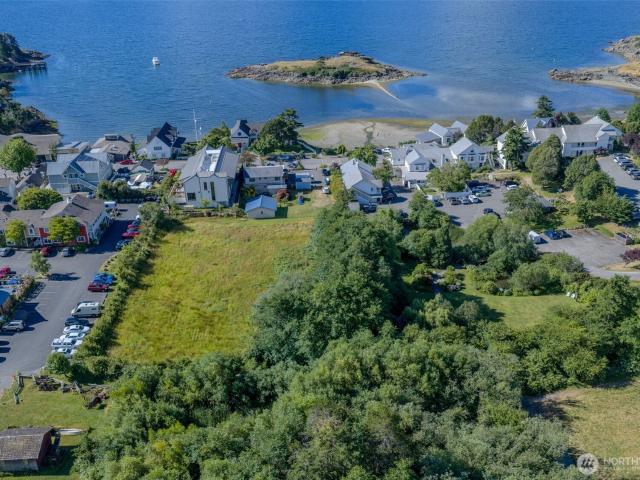 House for sale in Eastsound, Washington