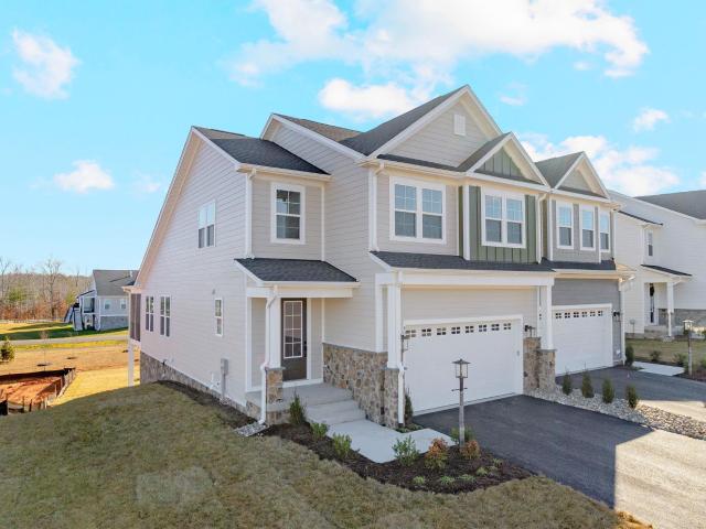 Townhouse for sale in Virginia