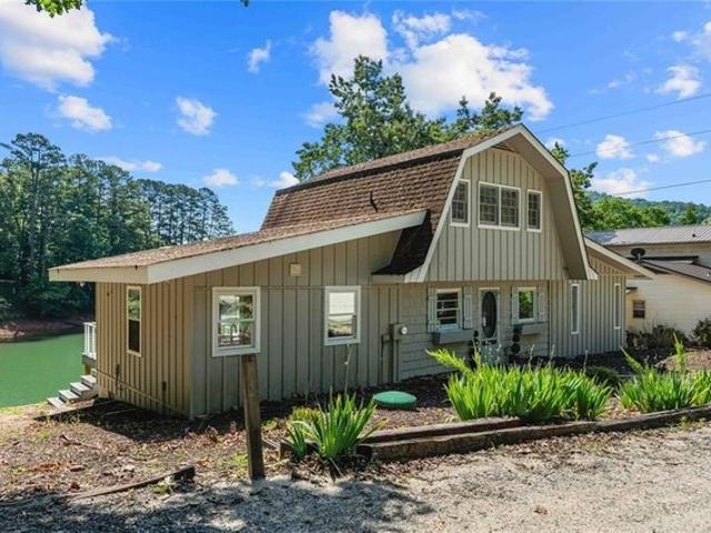 House for sale in Blairsville, Georgia