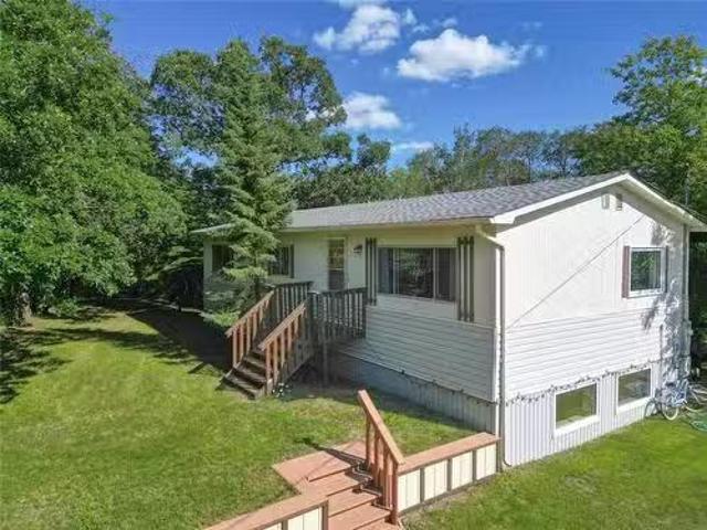 House for sale in Oak Lake, Manitoba