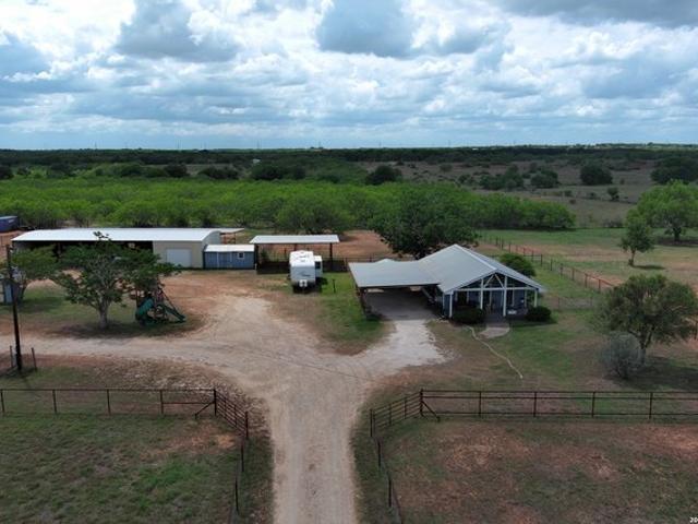 Farm for sale in Seguin, Texas