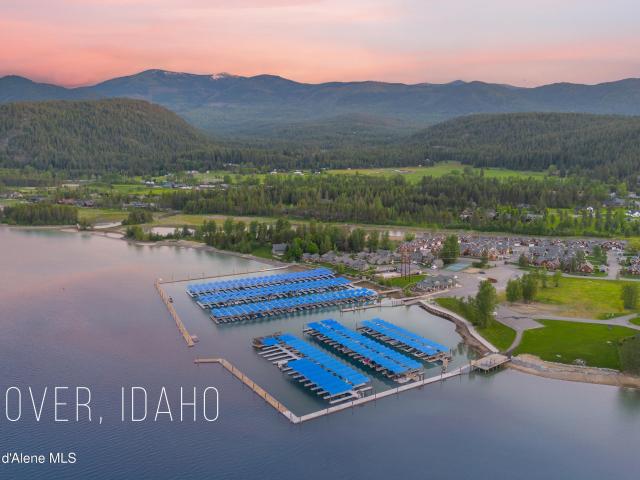 Property for sale in Dover, Idaho