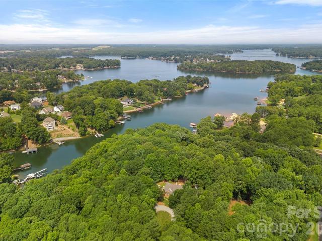 House for sale in Mooresville, North Carolina